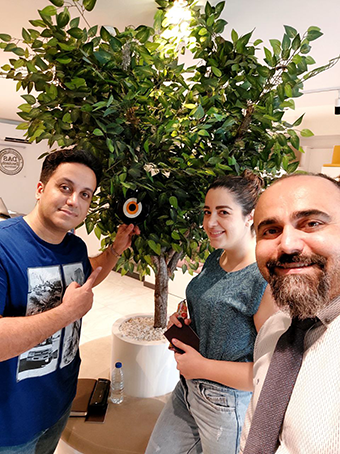 دکتر مجید عقلمند در کنار موفق ترین داوطلبین آزمون تلک ترکیه دکتر مجید عقلمند در کنار موفق ترین داوطلبین آزمون تلک ترکیه